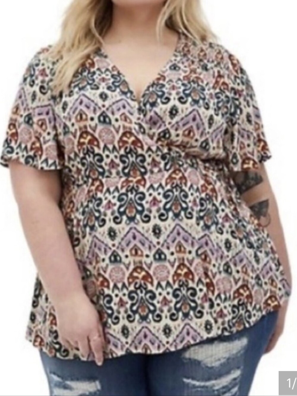 Torrid Women's Wrap Top A Multicolored ikat or tribal Print